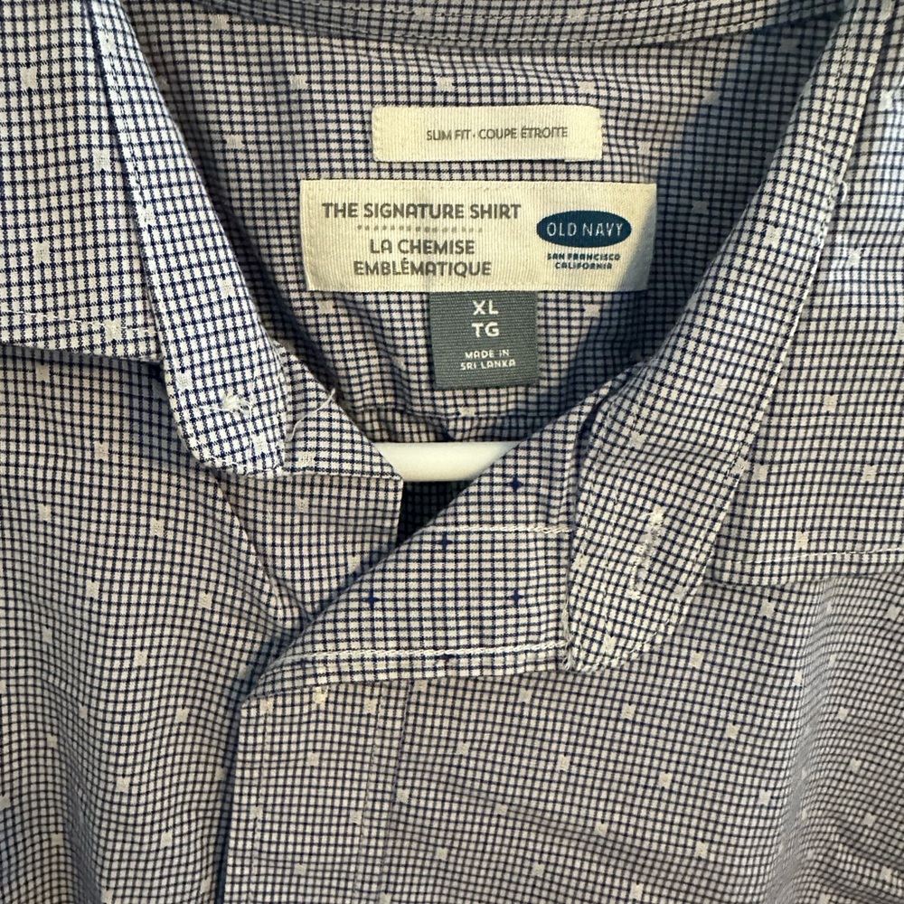 Old Navy Men's Navy Checkered Button Down Shirt